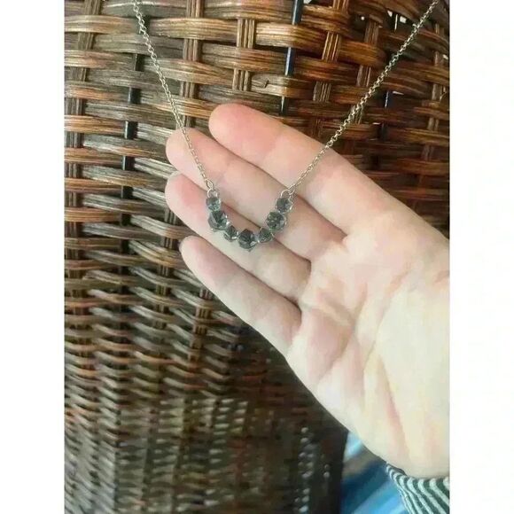 Silver U Shape Necklace With Grayish Blue Stones silver tone Chain - Picture 3 of 6